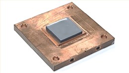 5G基站电磁屏蔽核心材料_Ziitek导热吸波与导电硅胶片